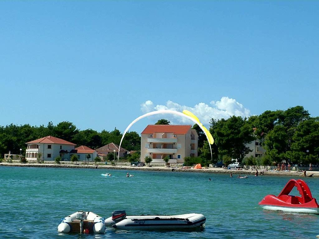 Beach Home Noemie Vir Exterior foto